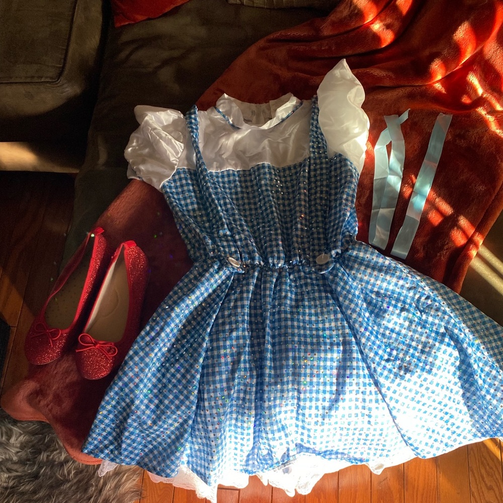 Halloween costume girls